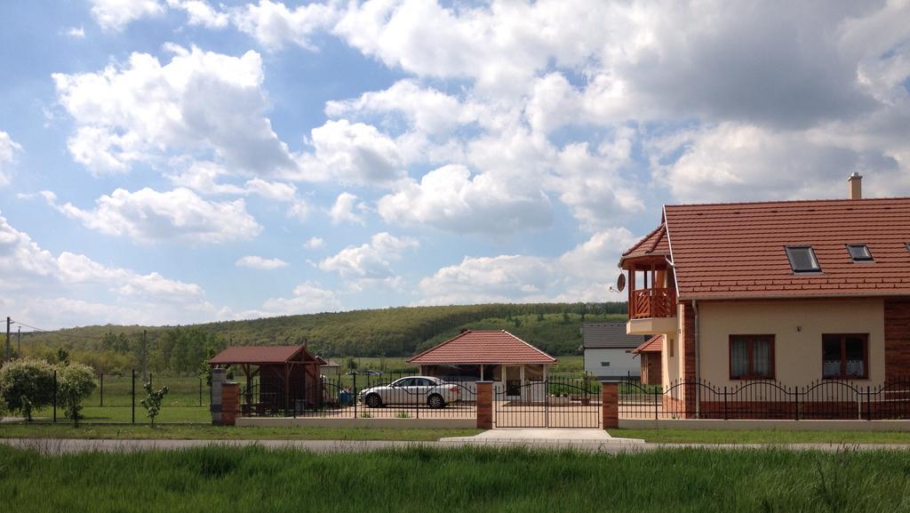 VIDOR Vendégház Demjén Exterior foto